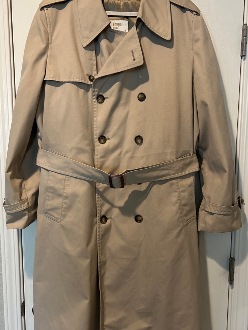Vintage London Fog Beige Full Length Belted Trench Coat Men’s 42 Long